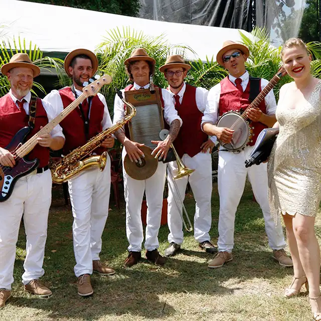 Le Brass