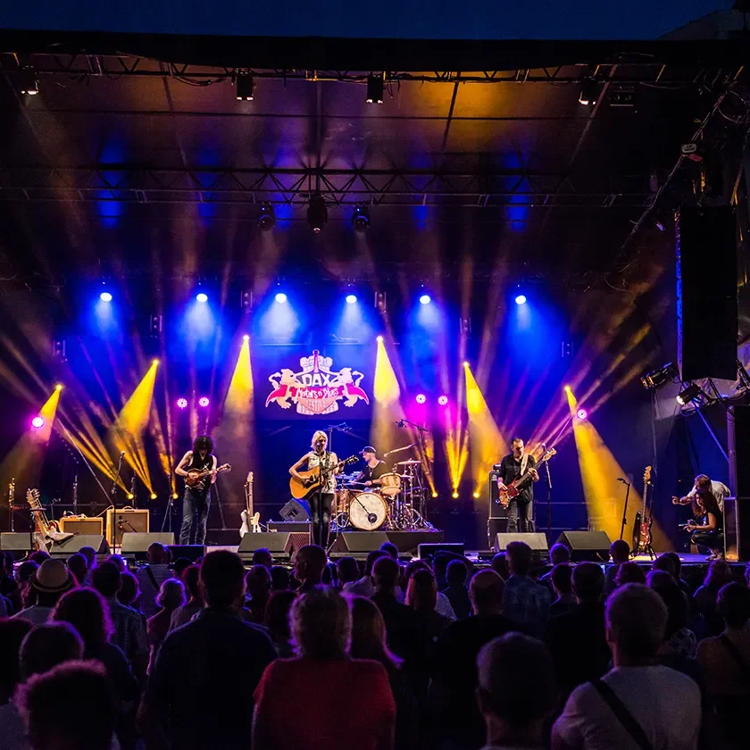 Gaëlle Buswel en concert au Motors n' Blues en juillet 2019.