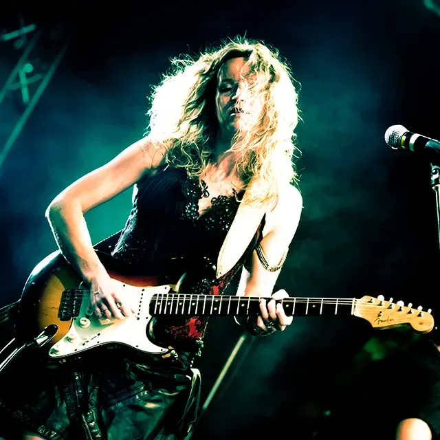 Ana Popovic