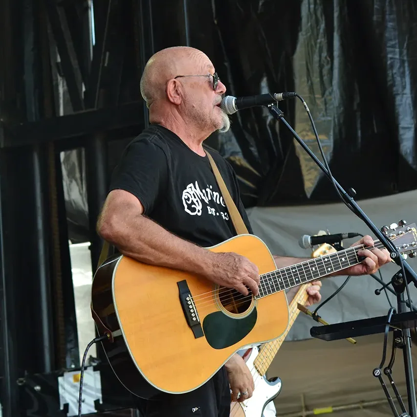 Bontemps pères & fils au Dax Motors n' Blues Festival, Dax 17 juillet 2022.